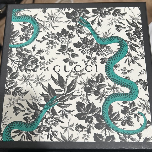 Gucci Checkered Scarf - Picture 3 of 5